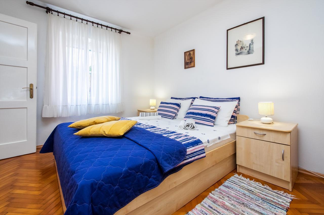 Guest House Leta With Parking سبليت المظهر الخارجي الصورة